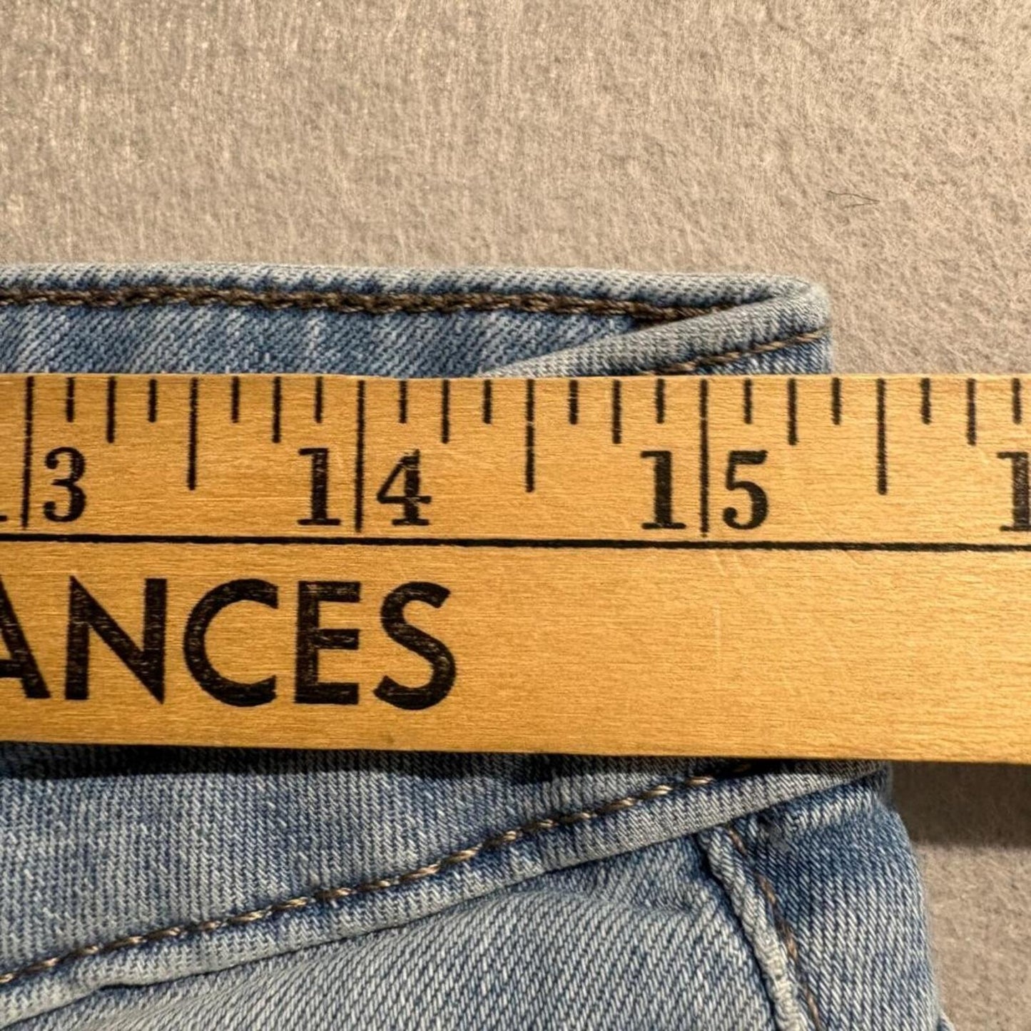 Time and Tru High Rise Wide Leg Jeans Womens Size 6 Blue Two Tone Flare Cropped