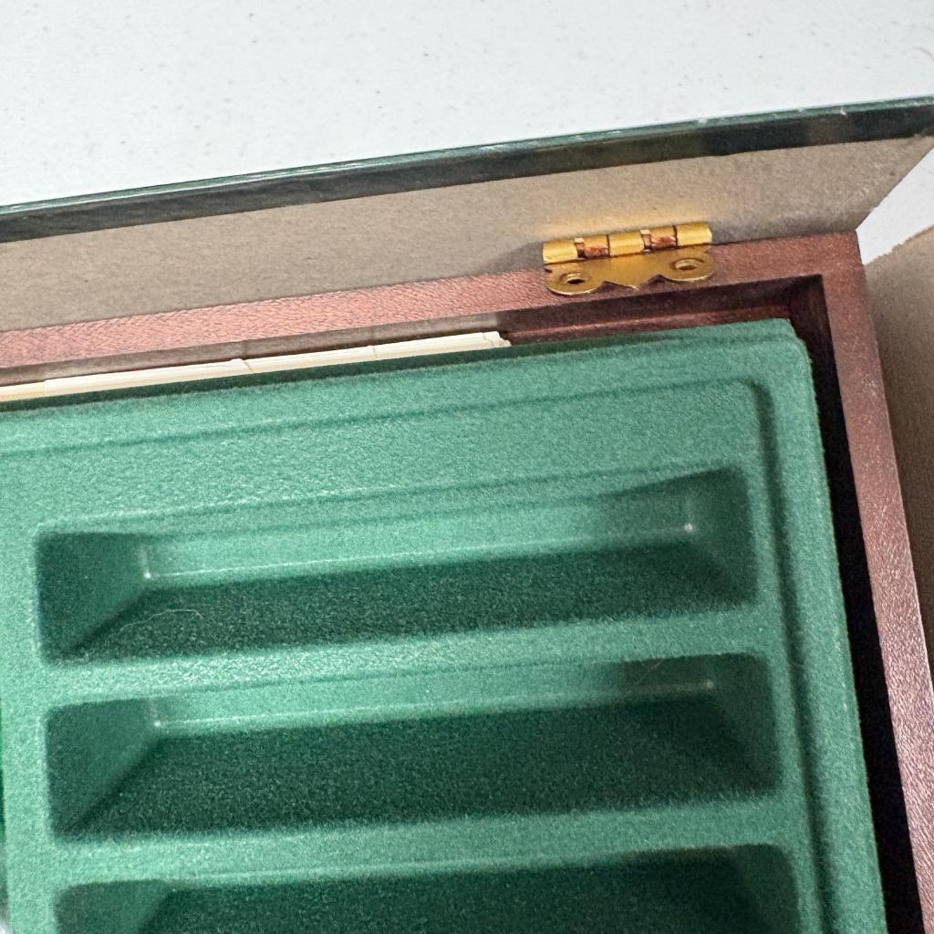 Monopoly The Heirloom Edition Parker Brothers 1997 Wooden Box Board Game Partial