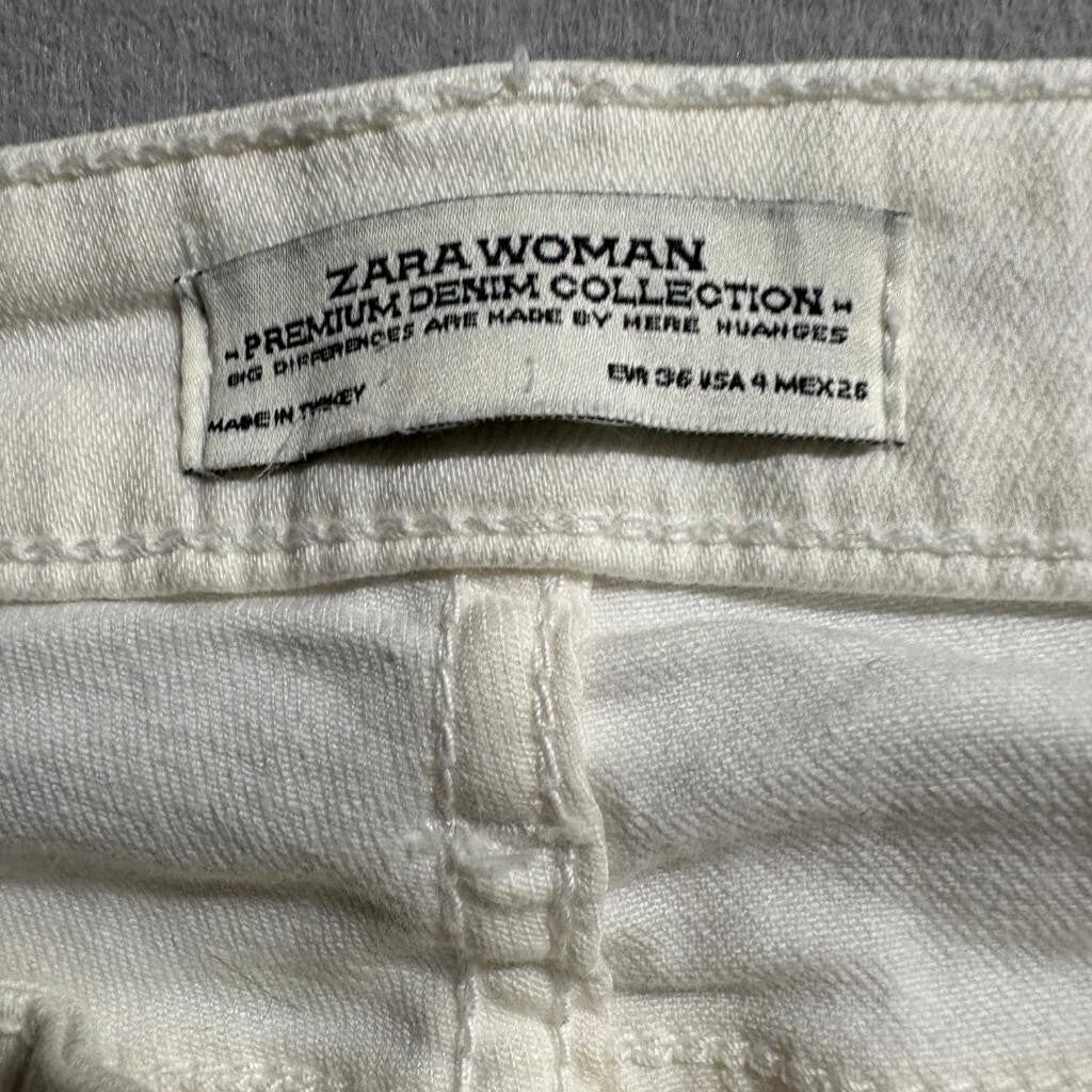 Zara Woman Premium Denim Collection Jeans Size 4 White Paint Splatter Skinny