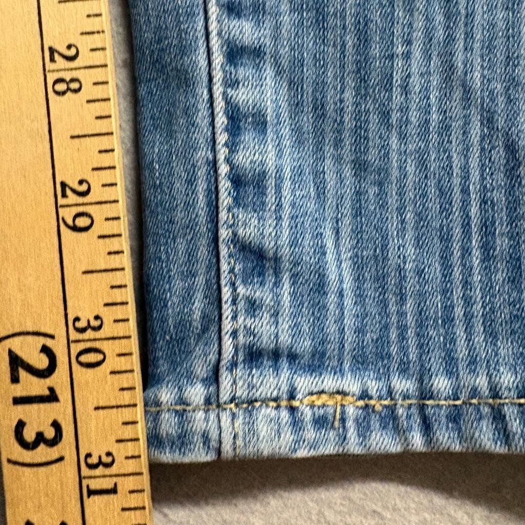 Levis 720 High Rise Super Skinny Jeans Womens 26x32 Blue Striped Denim Stretch