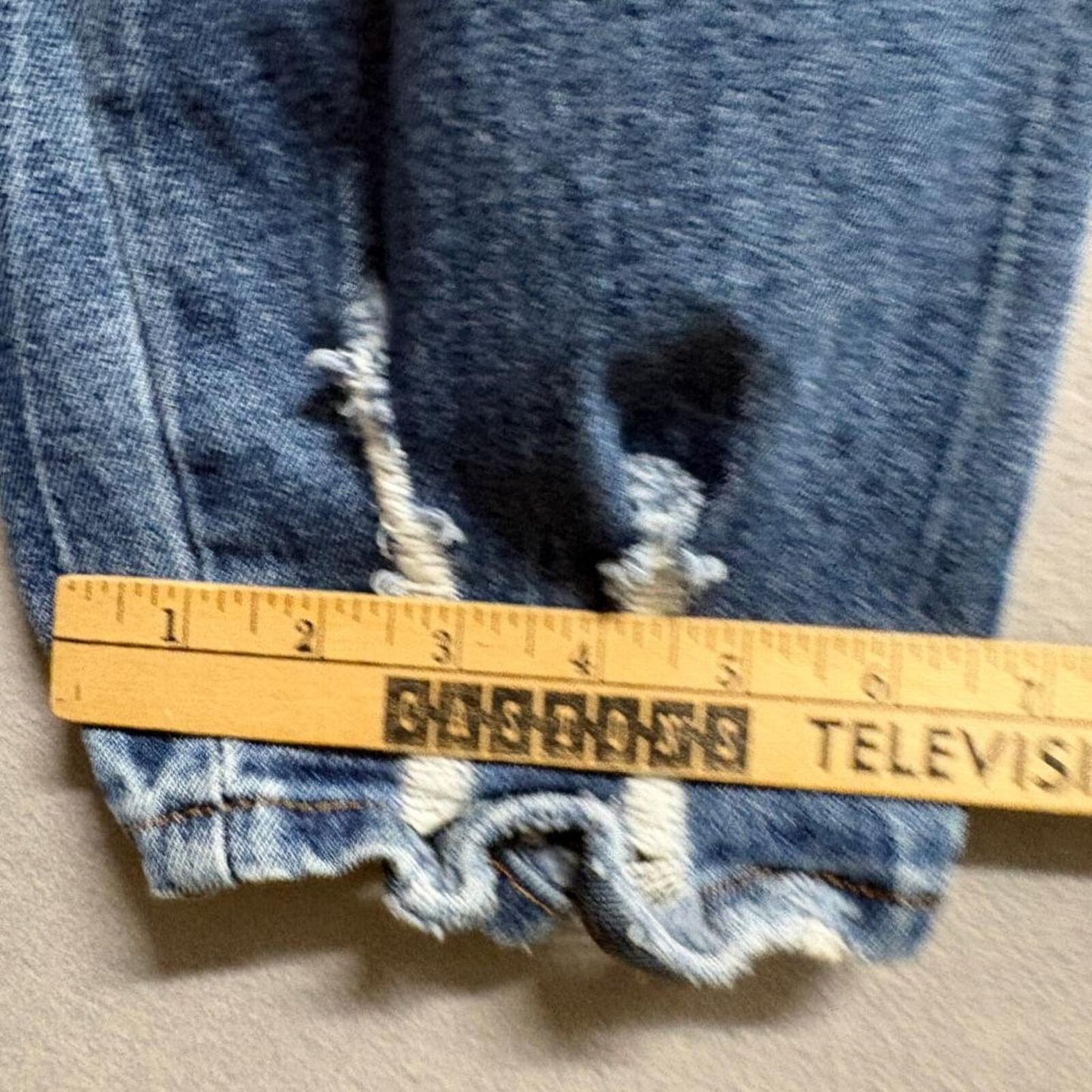 Madden Girl Distressed Boyfriend Jeans Womens Size 25 Blue Denim Ripped Hem