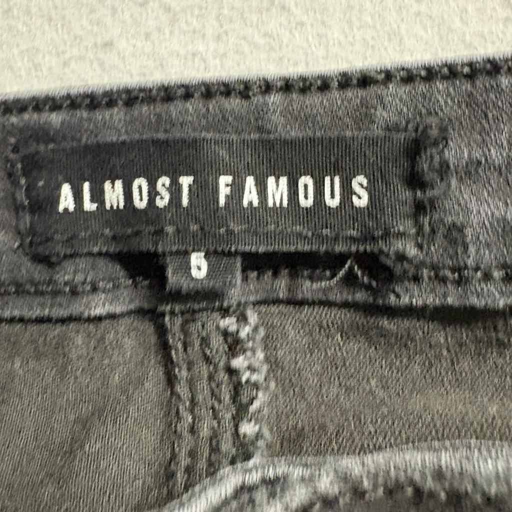 Almost Famous Flare Jeans Womens Size 5 Black High Rise Stretch Denim Bell