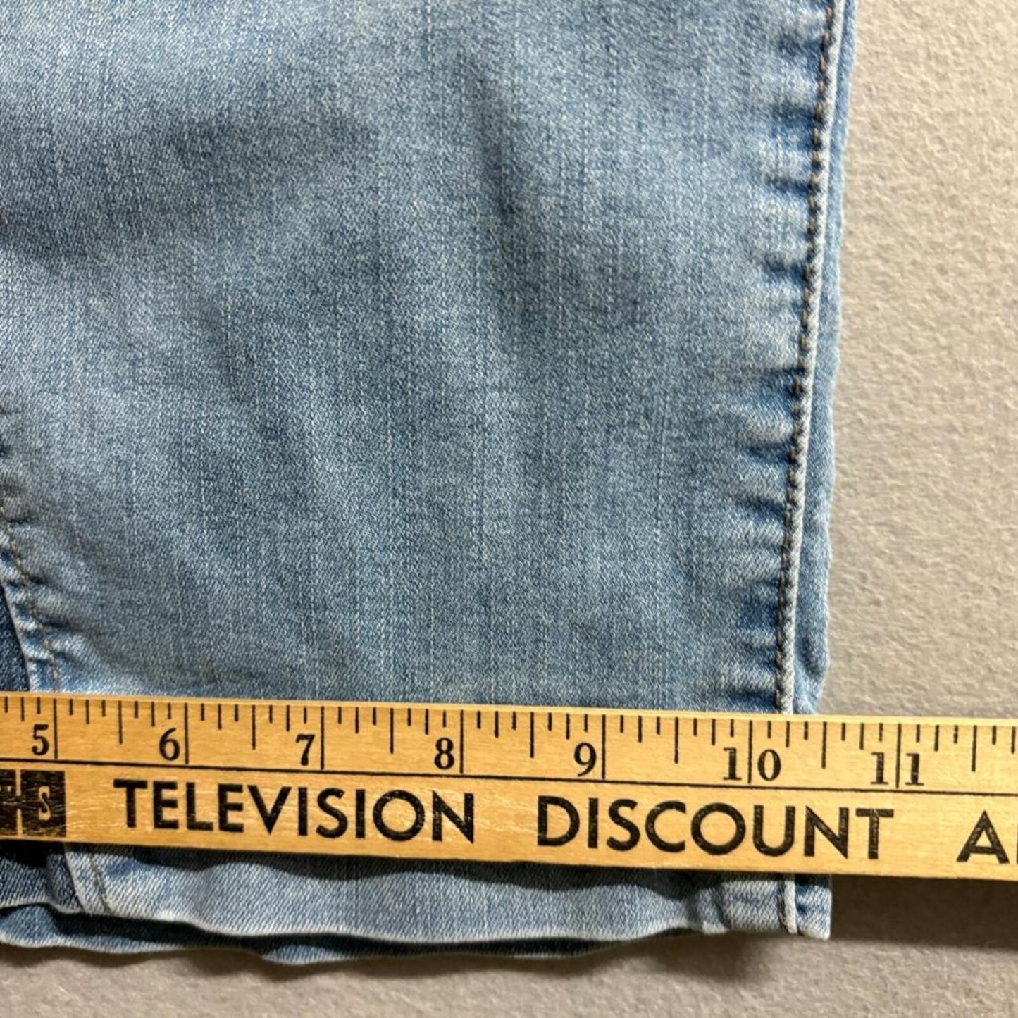 Time and Tru High Rise Wide Leg Jeans Womens Size 6 Blue Two Tone Flare Cropped