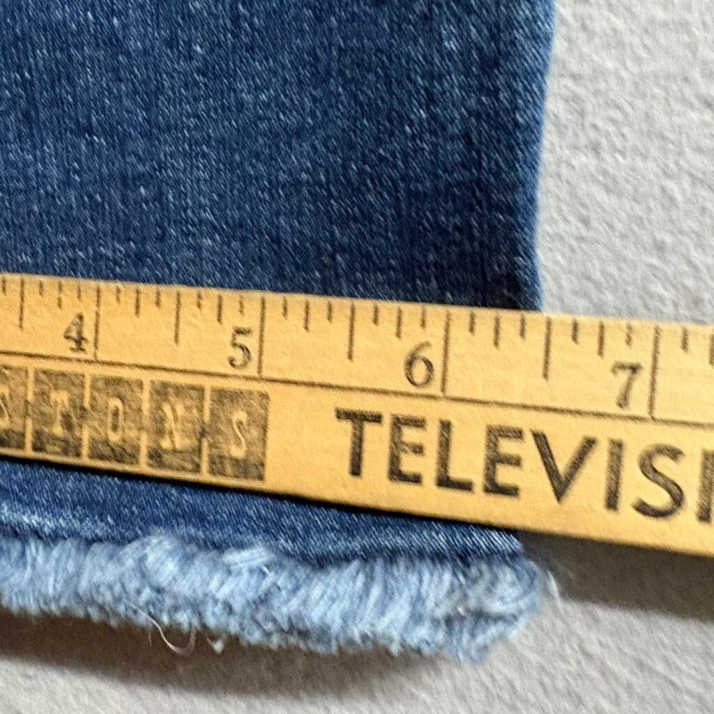 Democracy Ab Technology Crop Straight Jeans Womens Size 2 Blue Denim Fray Hem