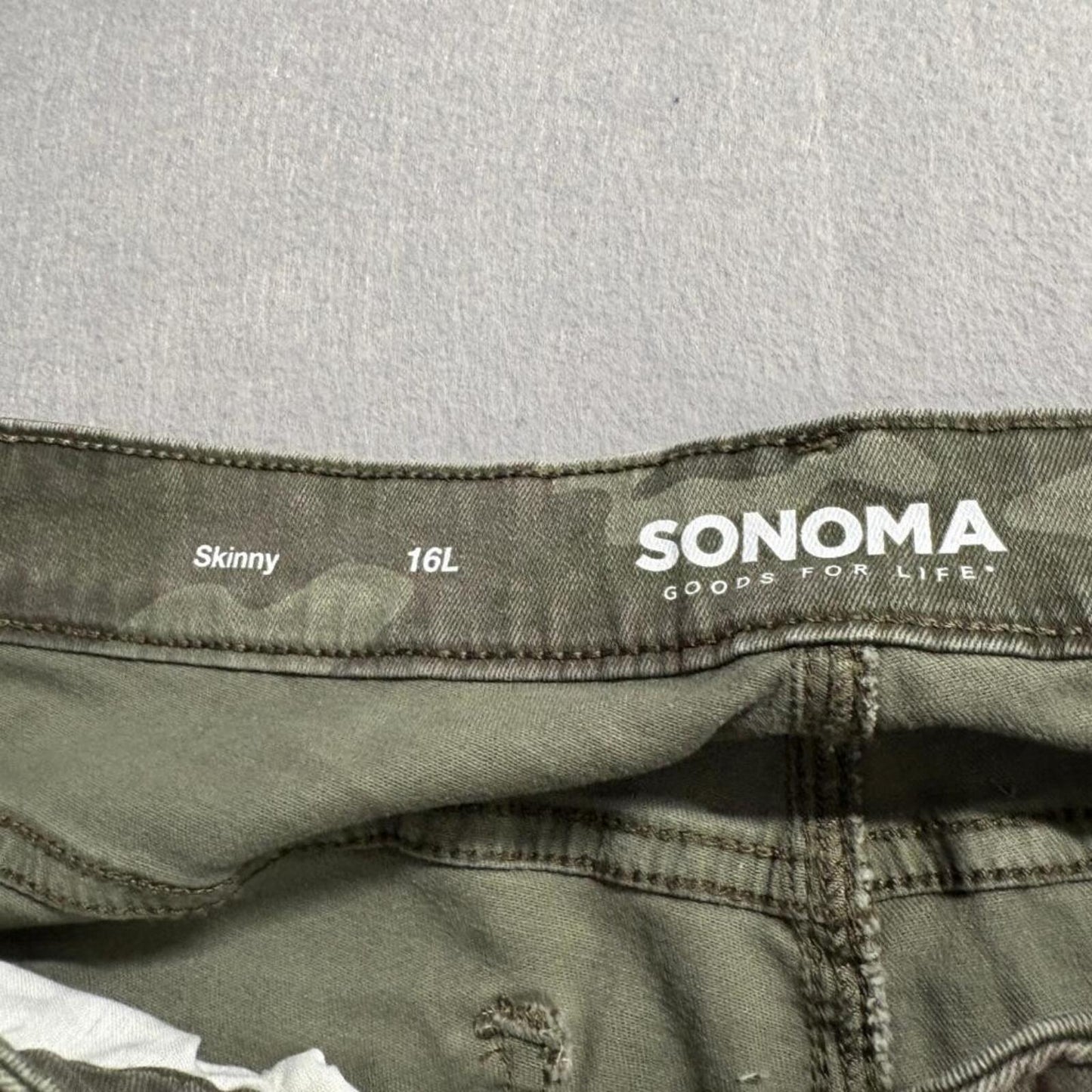 Sonoma Goods For Life Skinny Jeans Womens 16L Green Camo Mid Rise Stretch New