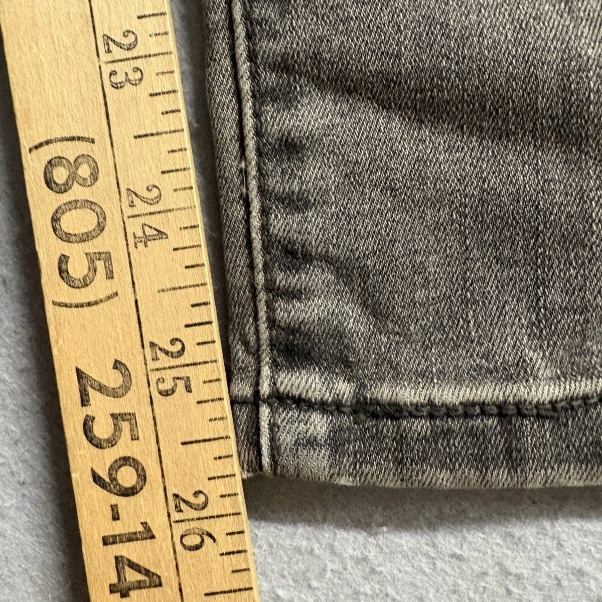Levi's Boyfriend Jeans Womens Size 30 Gray Wash Stretch Ankle Denim Pants W30