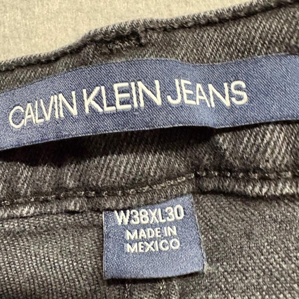 Calvin Klein Jeans Mens 38x30 CKJ 026 Slim Fit Black Denim Stretch Jeans