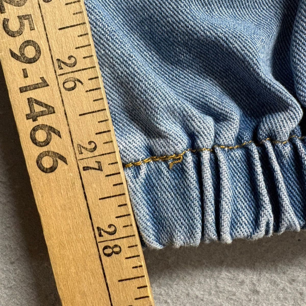 Forever 21 Women Blue Denim Cargo Jogger Pants Size 30 Elastic Cuff High Rise