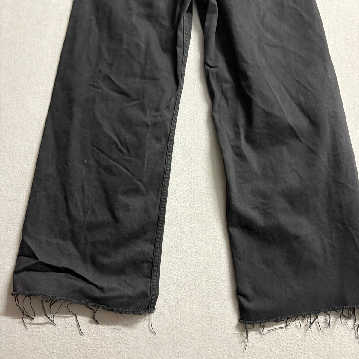 Zara Woman The Marine Straight Jeans Womens 8 Black High Rise Raw Hem Stretch