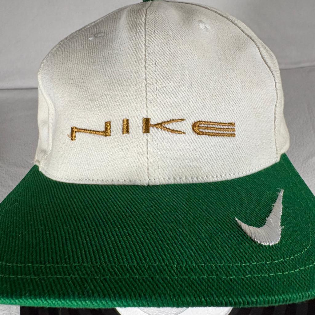 Nike Vintage Snapback Hat White Green Gold Embroidered Swoosh Cap