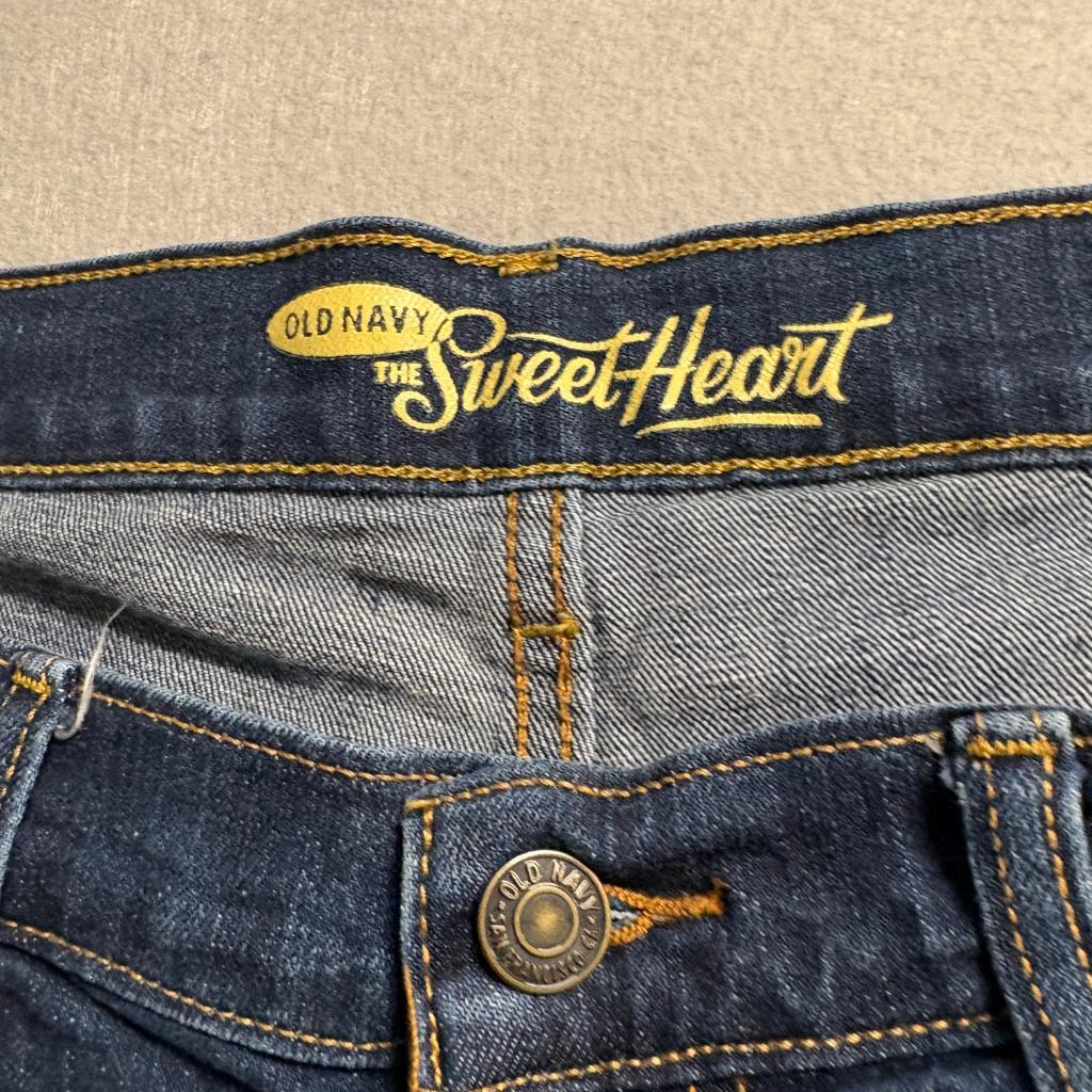 Old Navy The Sweetheart Jeans Womens 8 Short Blue Denim Mid Rise Straight Leg