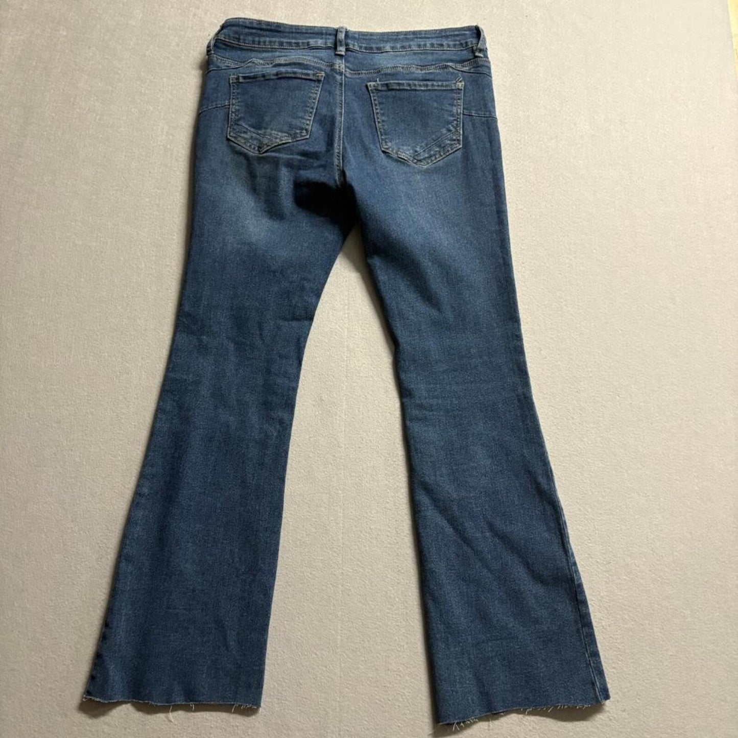 Rise Supply Co Flare Jeans Womens Size 11 Blue Denim Raw Hem Stretch Mid Rise