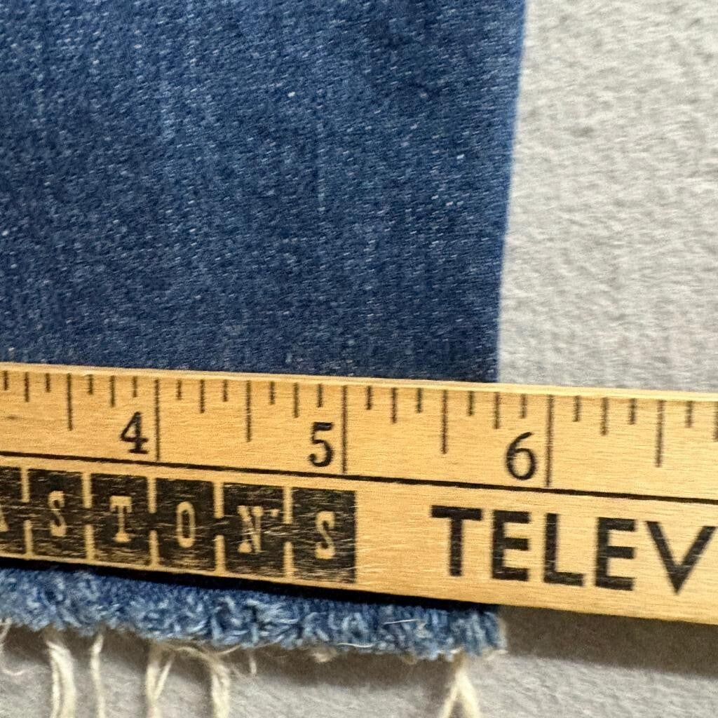 H&M Divided High Waisted Crop Jeans Womens Size 4 Blue Denim Raw Hem Stretch