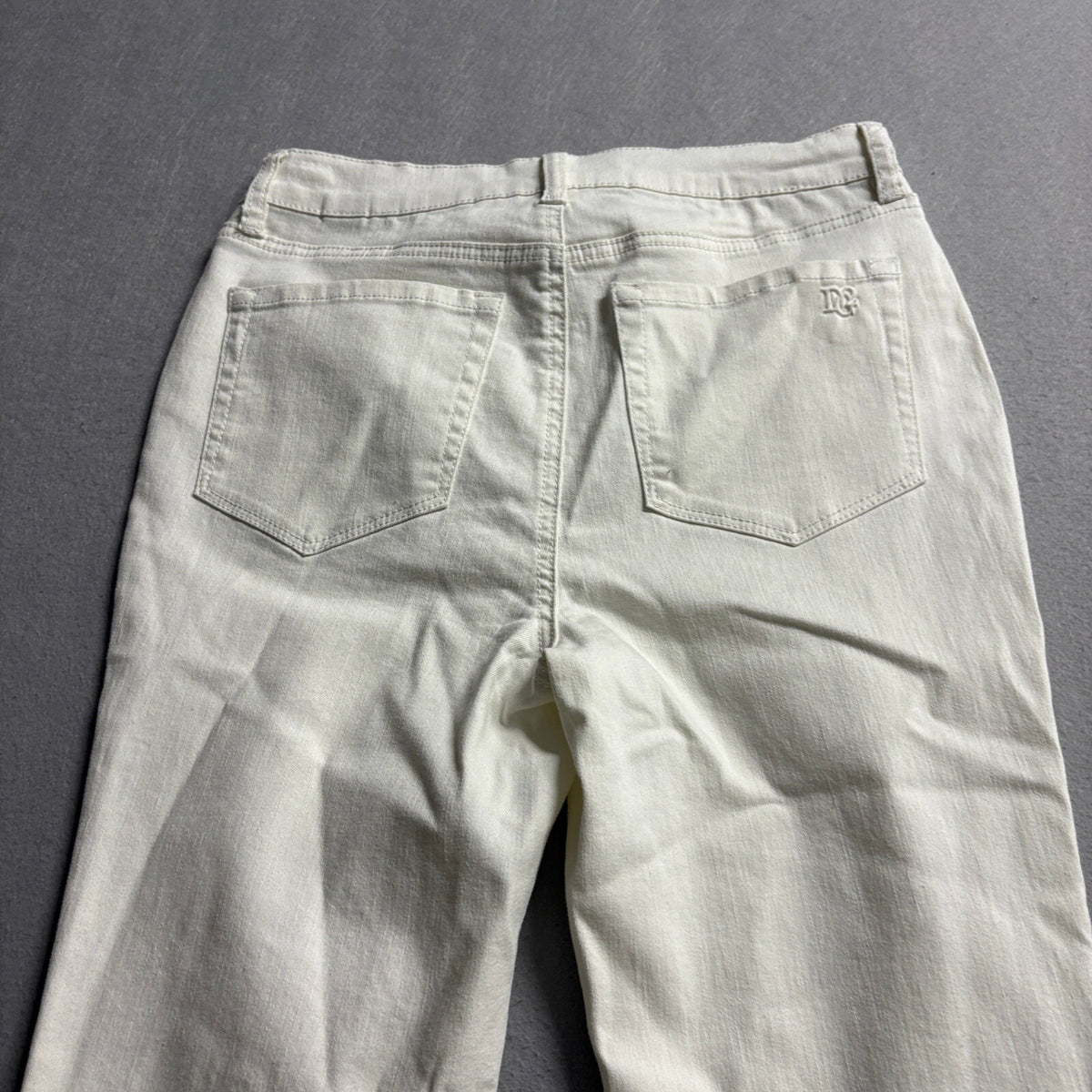 DG2 Diane Gilman Jeans Women Size 4 Off White Frayed Seam Flare Stretch NWT