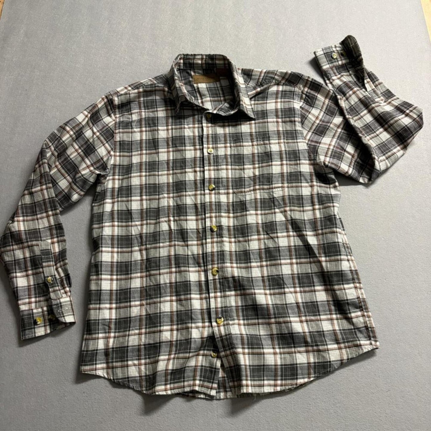 Clearwater Outfitters Plaid Button Down Shirt Mens Large Brown Gray Long Sleeve