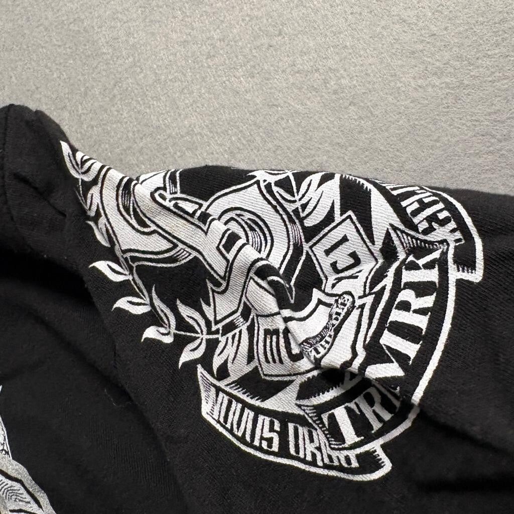 Southpole T-Shirt Mens Medium Black Graphic Print No More Limits Skull Cotton