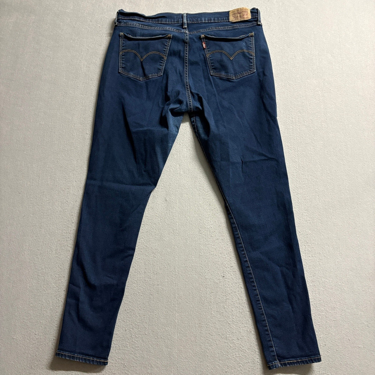 Levi's 710 Super Skinny Jeans Women Size 33 W33 L30 Dark Wash Blue Denim Stretch