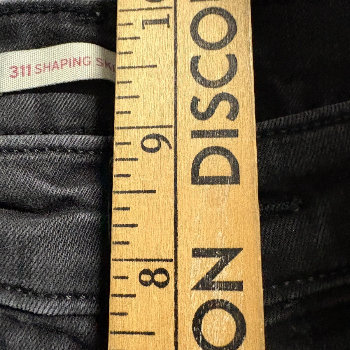 Levi's 311 Shaping Skinny Jeans Womens W28 L30 Black Denim Mid Rise Stretch