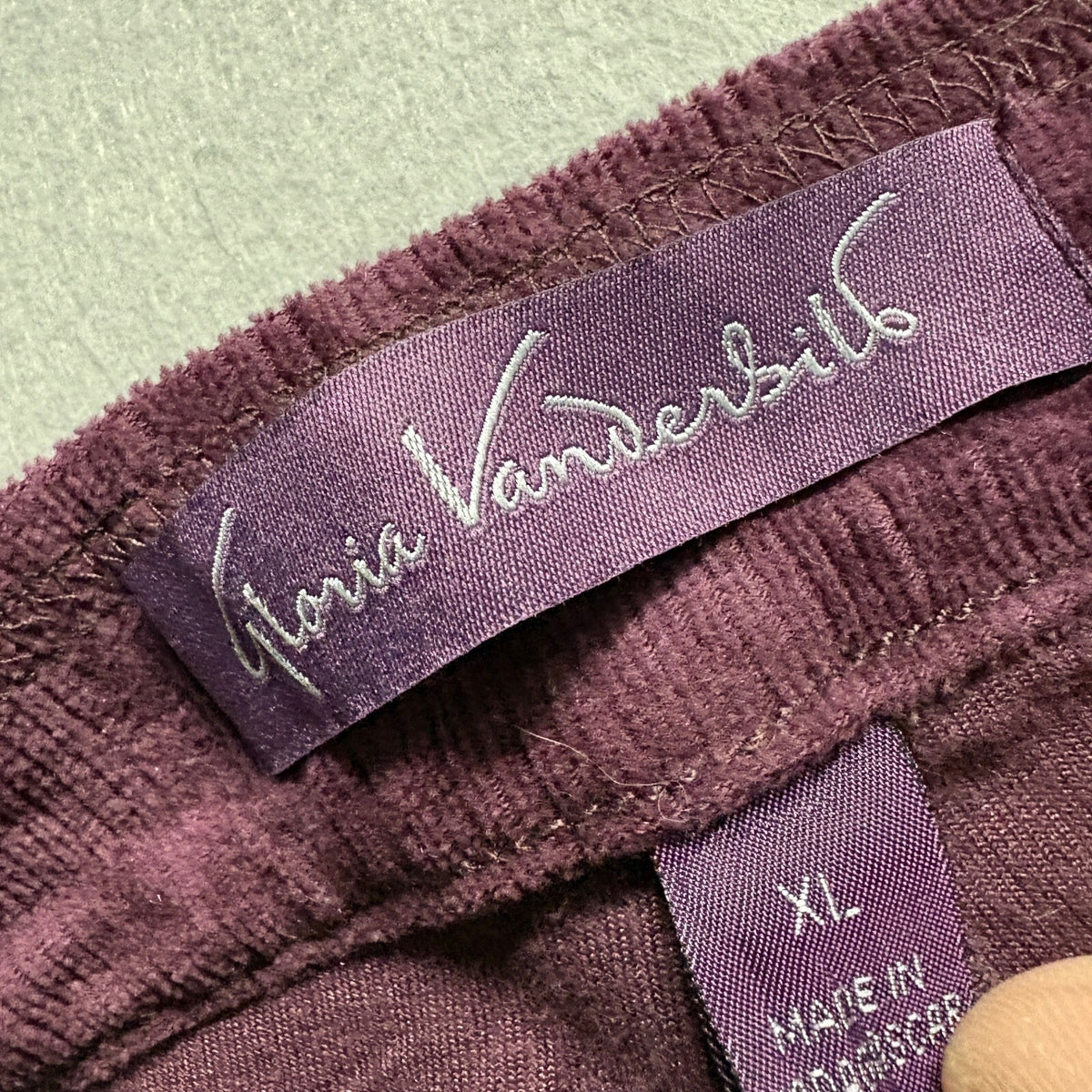 Gloria Vanderbilt Corduroy Pants Womens XL Purple Stretch Elastic Waist Leggings