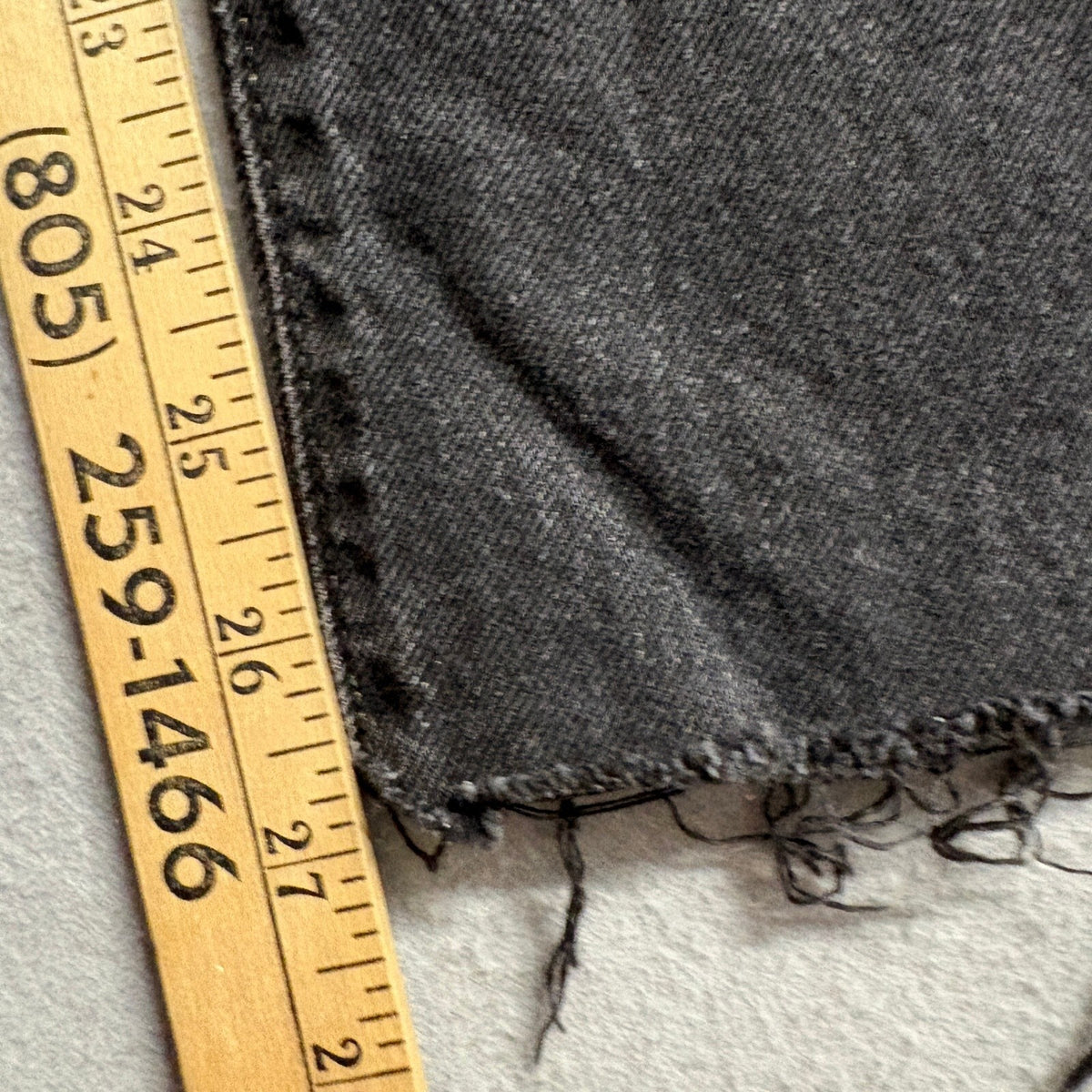 Levi's Premium Wedgie Straight Jeans Womens 26 Black Distressed Raw Hem Denim