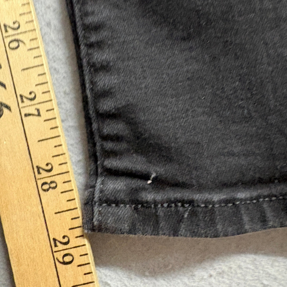 Levi's Classic Skinny Jeans Womens 12M Black Denim Stretch Pants W31 L30