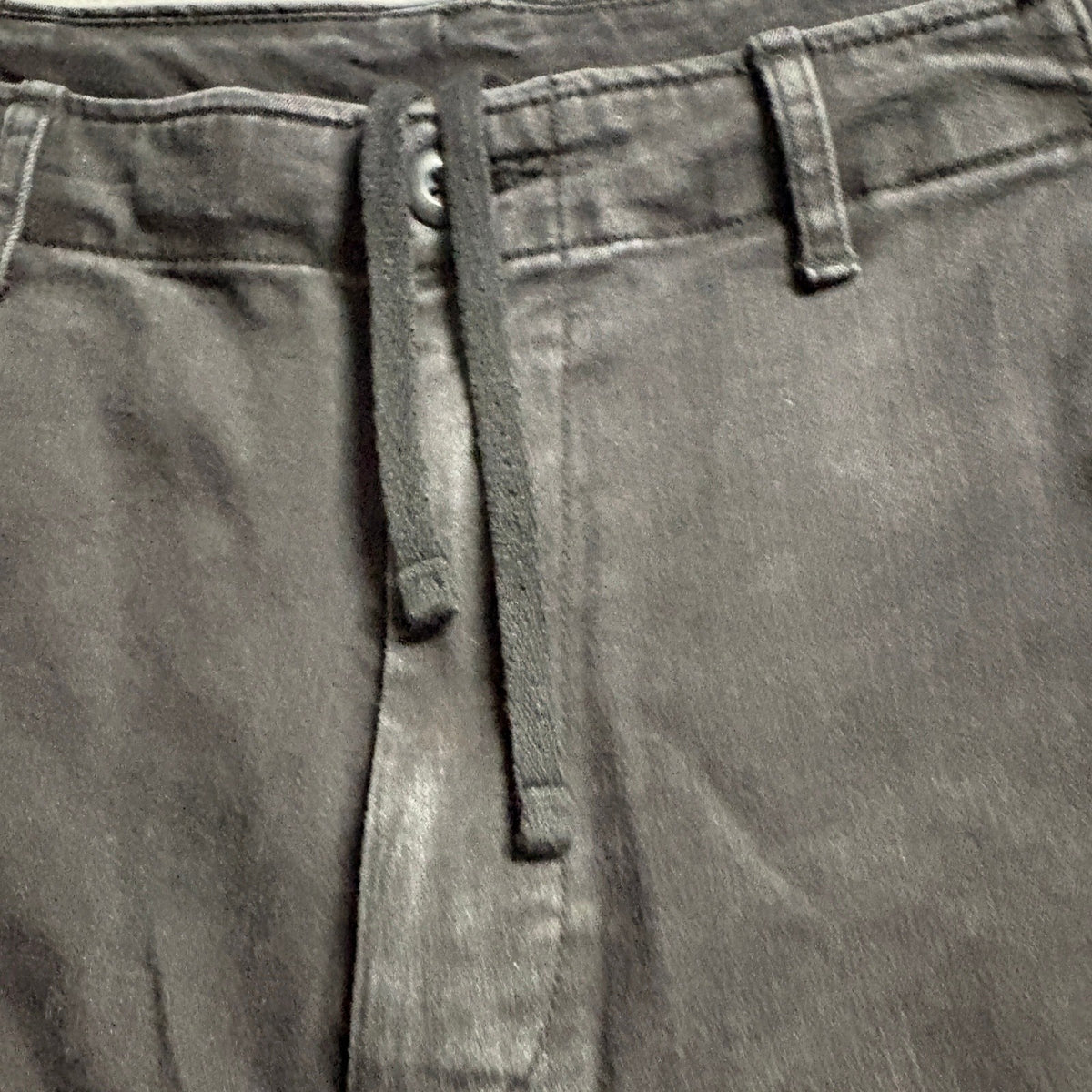 UNIQLO Cargo Pants Mens Medium Black Drawstring Elastic Waist Stretch Casual
