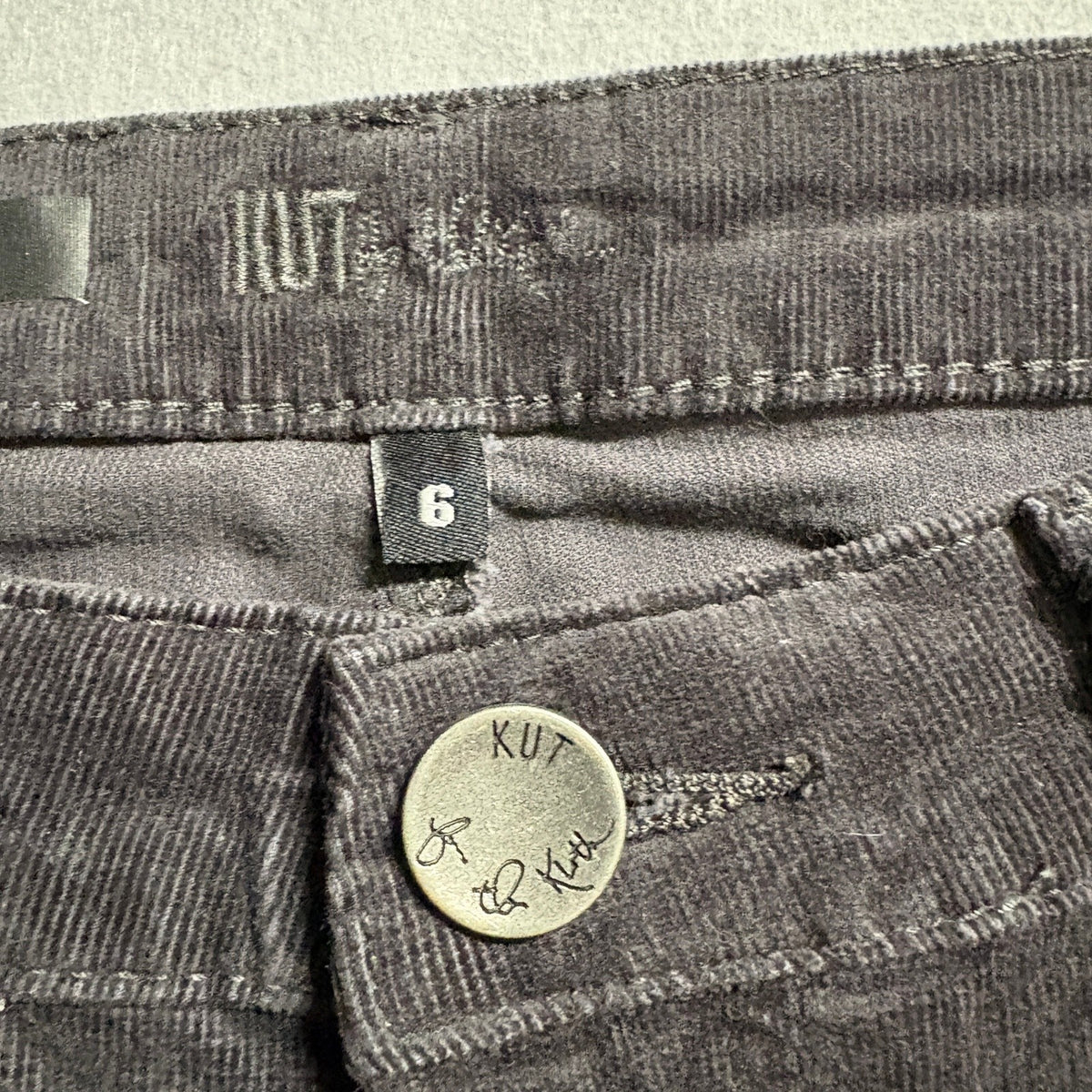 Kut From The Kloth Donna Ankle Skinny Corduroy Pants Womens Size 6 Charcoal Gray
