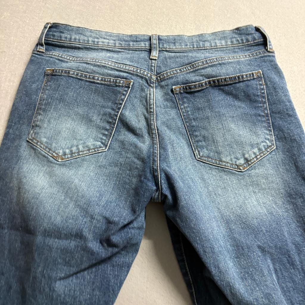 Gap 1969 Best Girlfriend Jeans Womens 10 Regular 30R Distressed Blue Denim