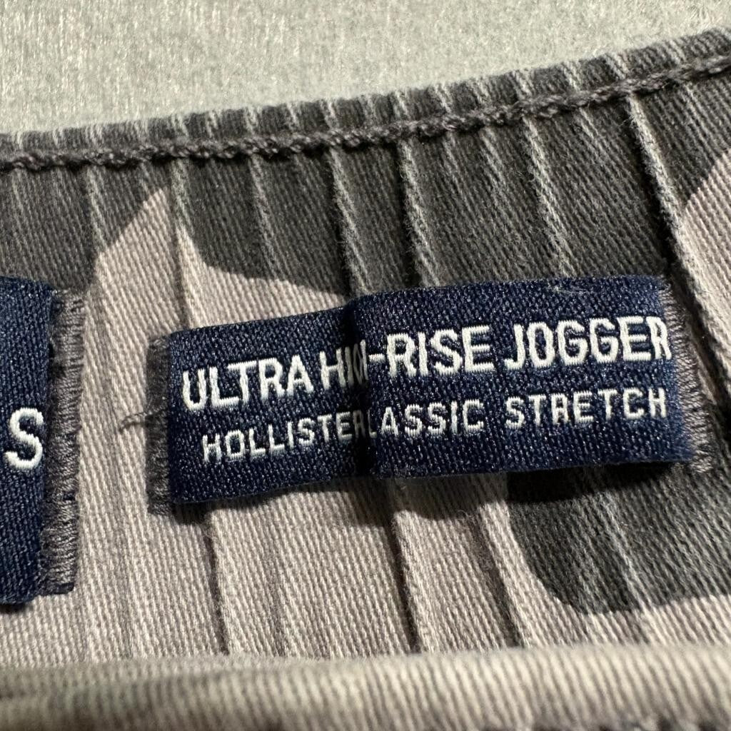 Hollister Ultra High Rise Jogger Pants Womens Small Gray Camo Cargo Stretch