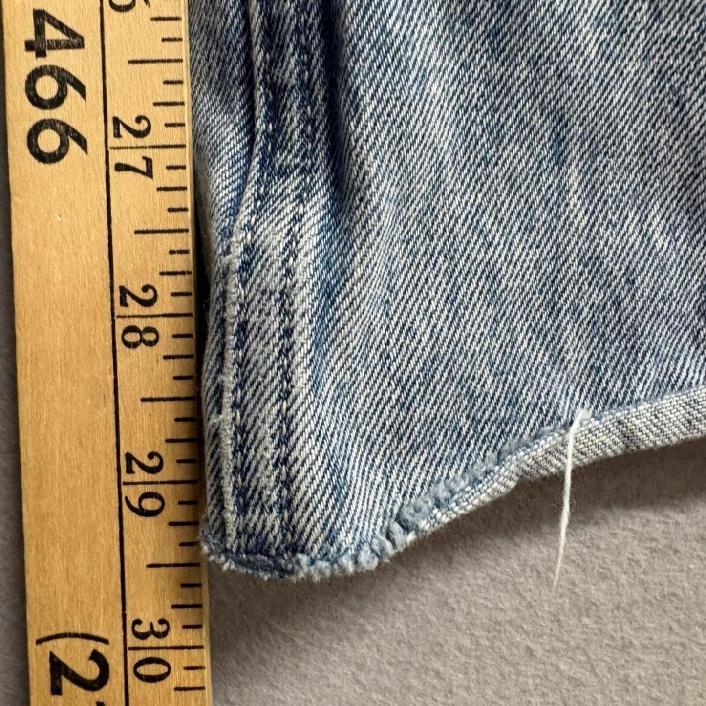 Hollister Low Rise Baggy Jeans Womens 2R W26 Distressed Ripped Light Wash Denim