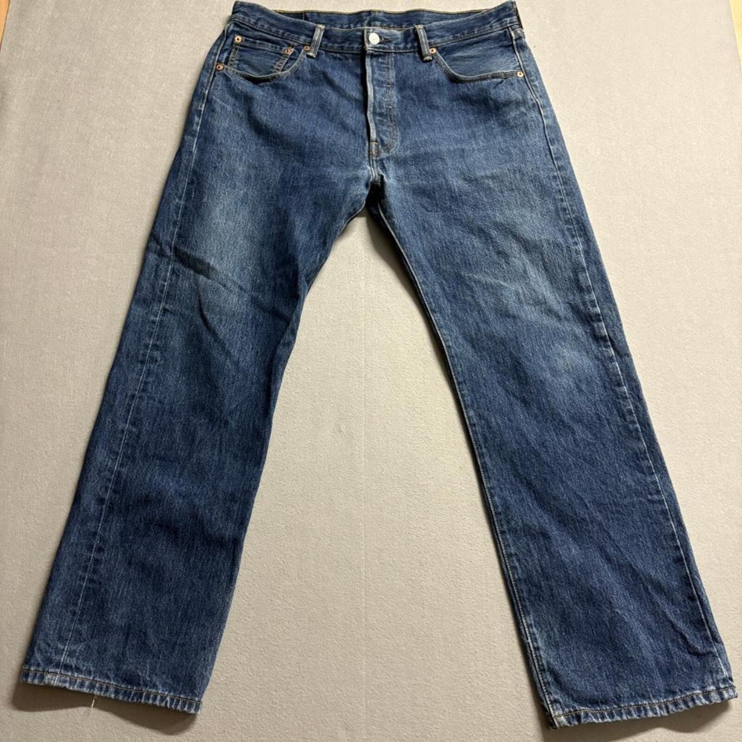 Levi's 501 Original Fit Jeans Mens 36x30 Blue Denim Button Fly Straight Leg