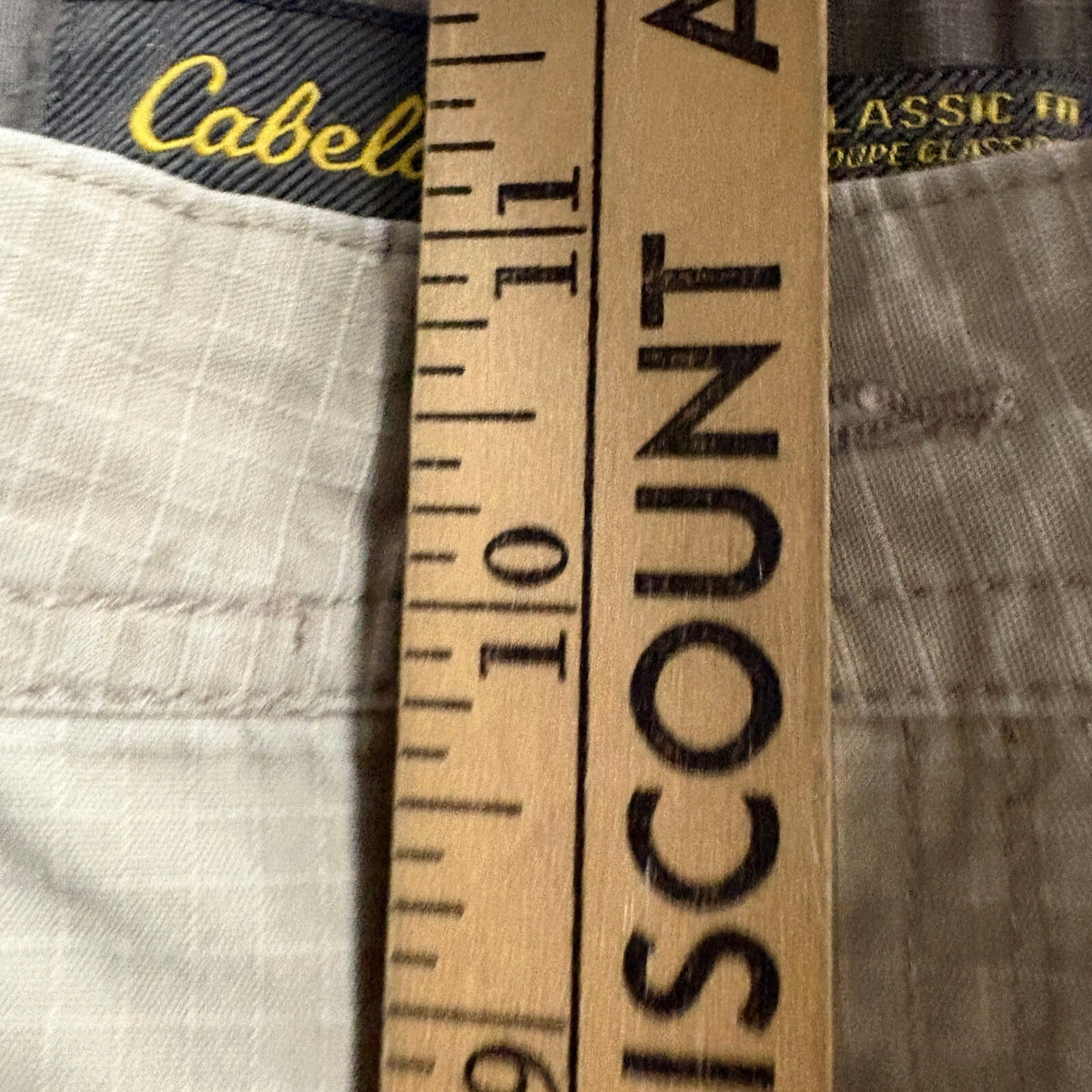Cabelas Cargo Pants Mens 44x30 Tan Cotton Ripstop Classic Fit Outdoor Hiking