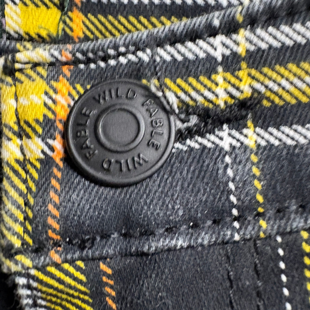 Wild Fable Plaid Skinny Pants Womens Size 4 Black Yellow Tartan Check Stretch