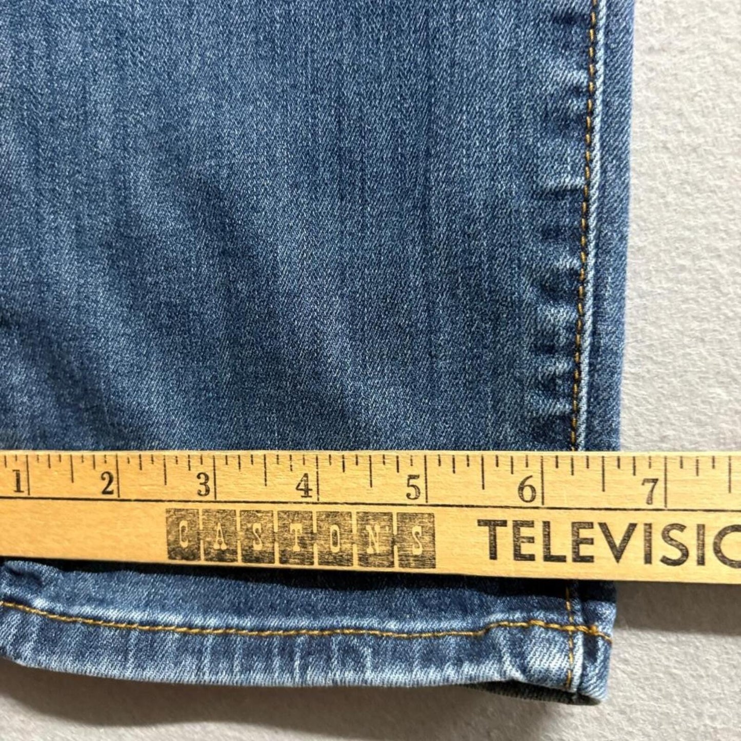 Judy Blue Straight Fit Jeans Womens 29 Blue Denim Stretch JB82356 DK Medium Wash