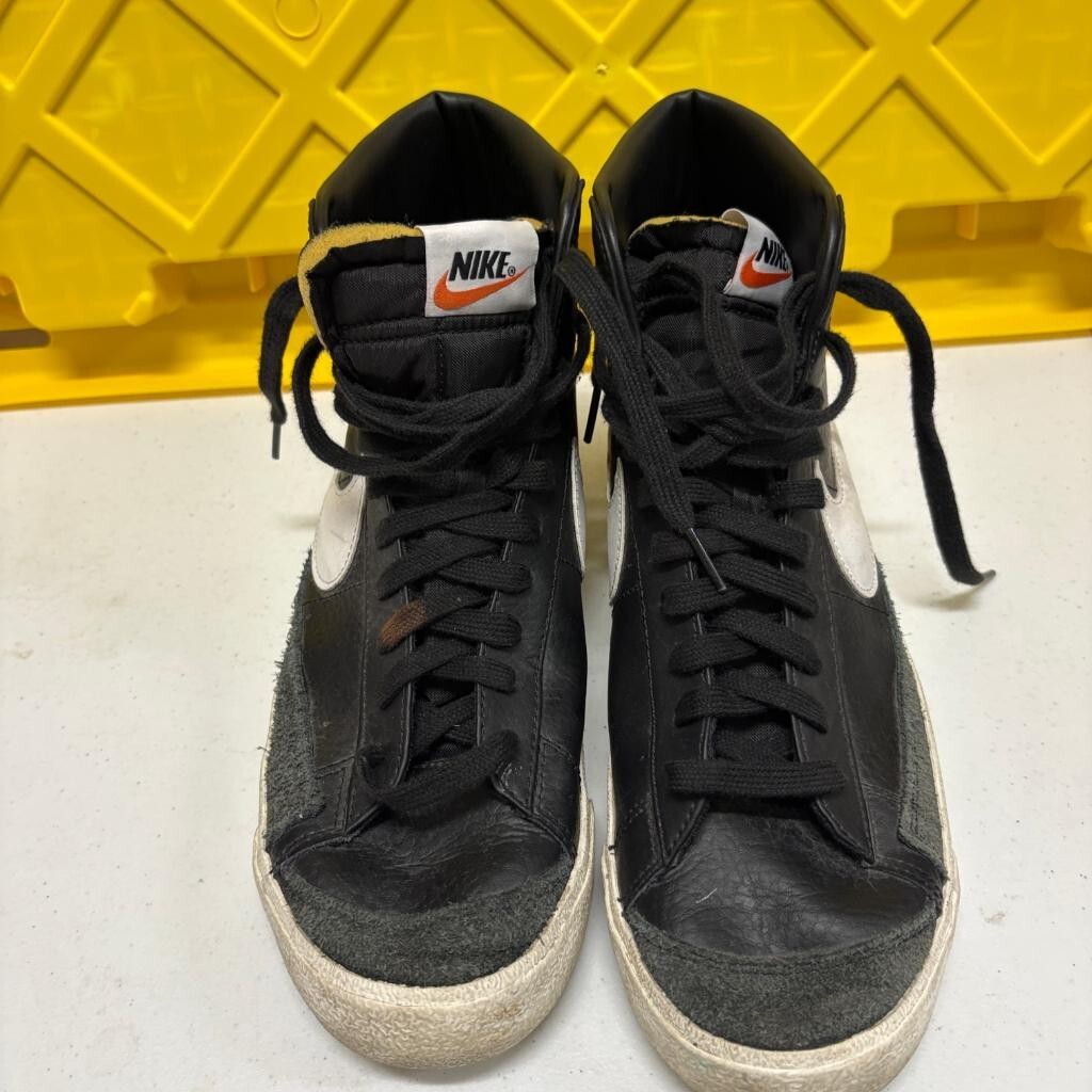 Nike Blazer Mid 77 Vintage Black White Mens Size 11.5 BQ6806-002