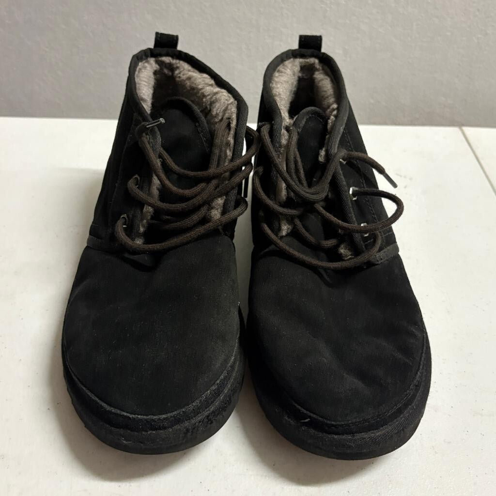 UGG M Neumel Black Suede Mens Size 12 Chukka Boots Shearling Lined 3236 with Box