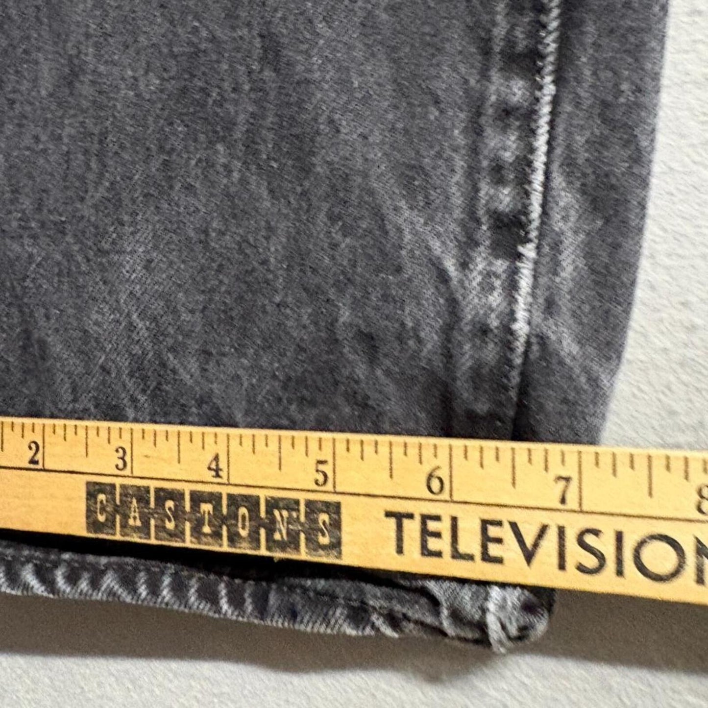 Levis 501 Original Fit Jeans Mens 33x32 Black Denim Button Fly Straight Leg
