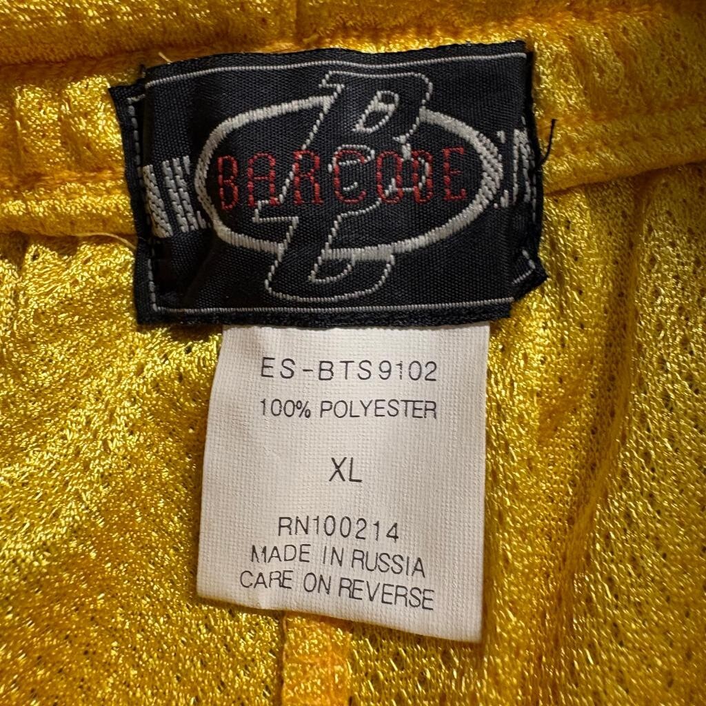 Barcode Future Fashion Pass LA Lakers Jersey and Shorts Set Mens XL Yellow Mesh