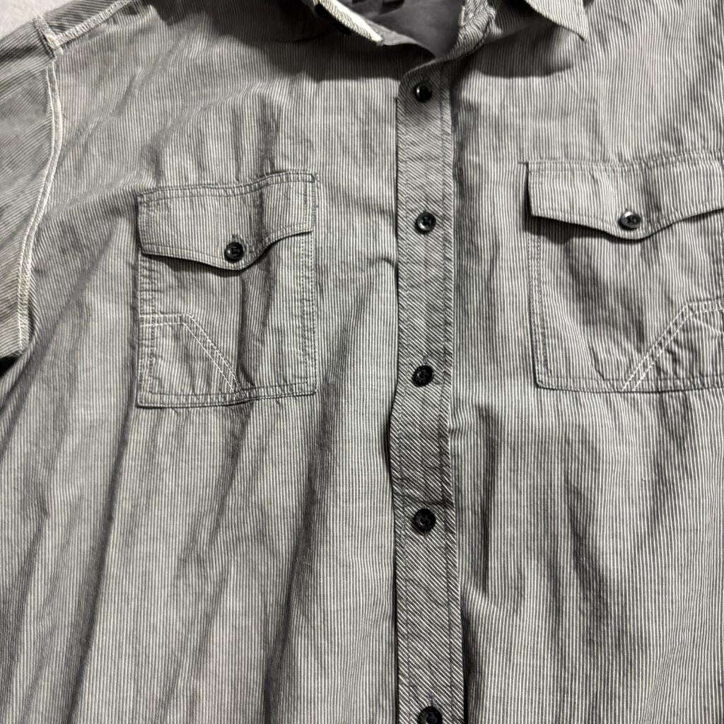 Untouchable Brand Mens XL Gray White Striped Long Sleeve Button Up Shirt