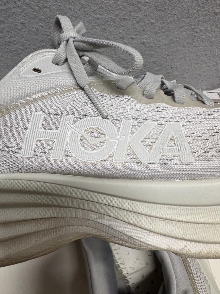 Hoka One One Bondi 8 White Gum Womens Running Shoes Size 10 Wide 10B 1127952