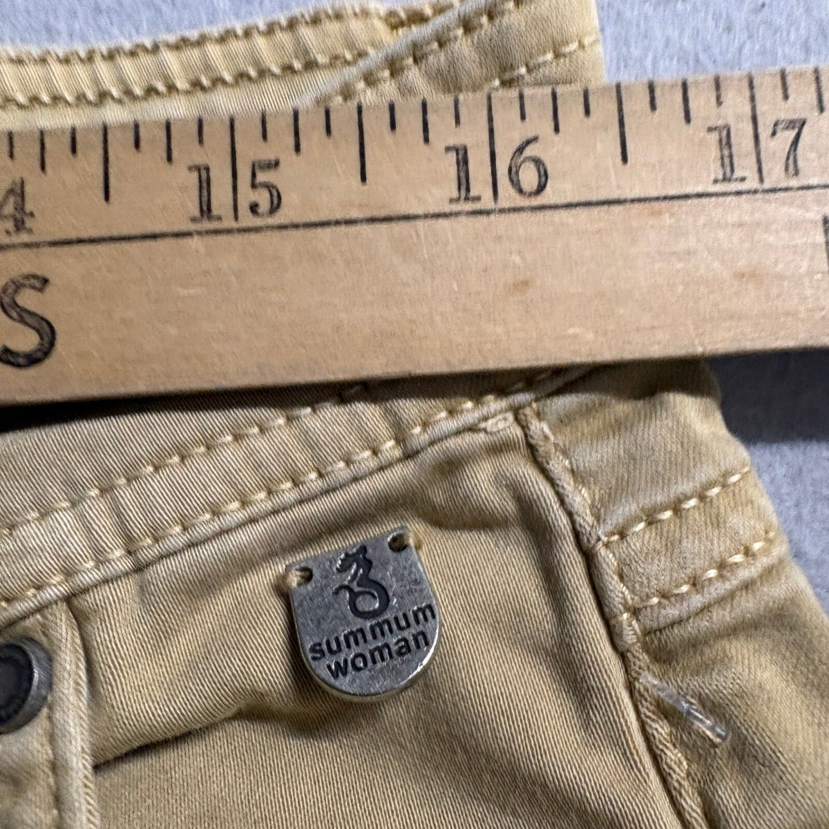 Summum Woman Cargo Pants Size EU 42 US 10 Tan Khaki Raw Hem Stretch Utility