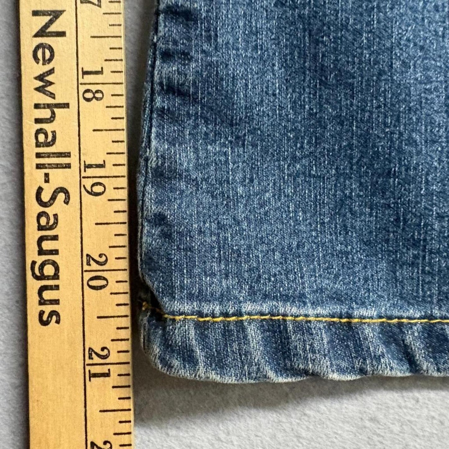No Boundaries Juniors 13 Crop Jeans Blue Denim Stretch Capris Flap Pocket Y2K