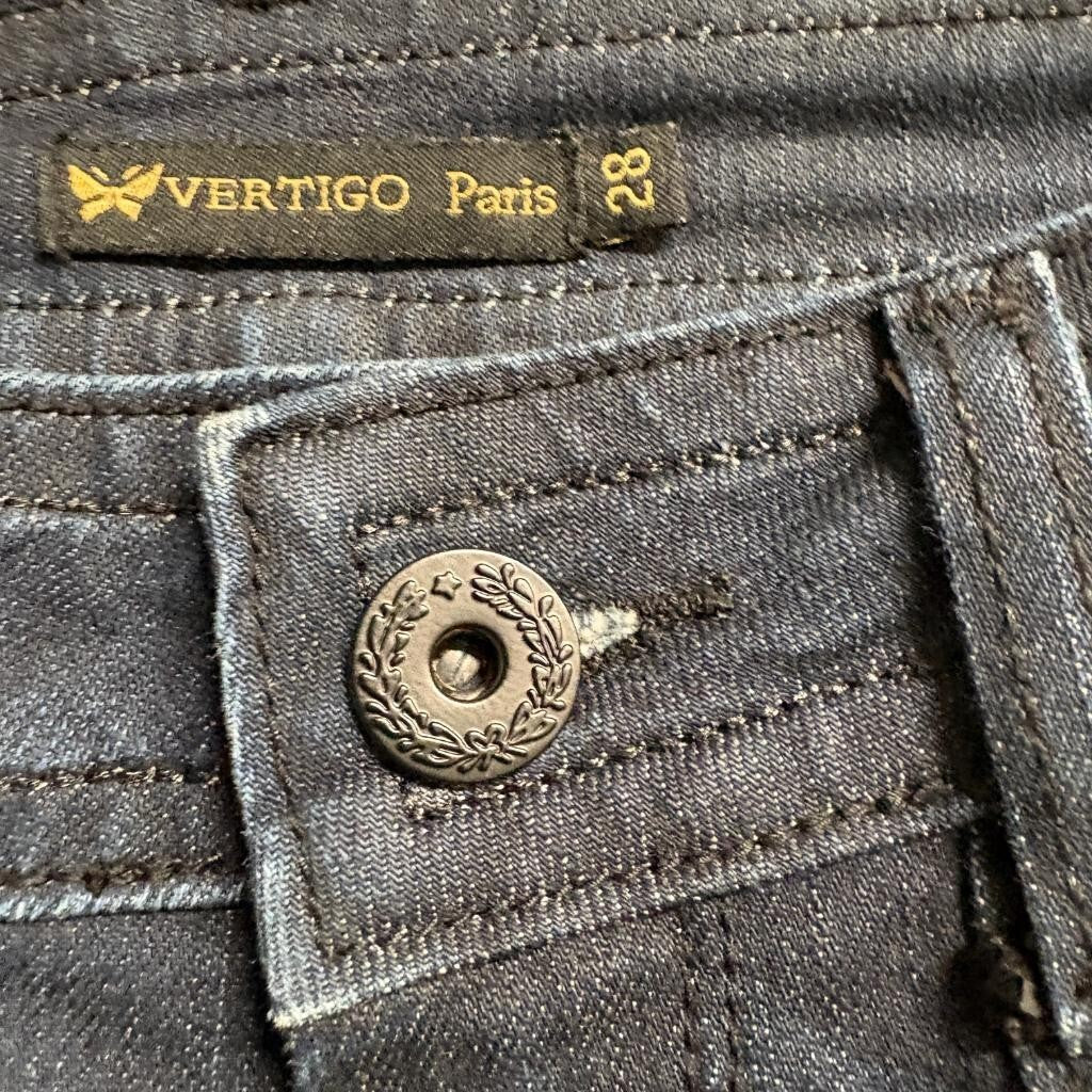 Vertigo Paris Studded Jeans Womens Size 28 Dark Wash Straight Leg Denim VT13123