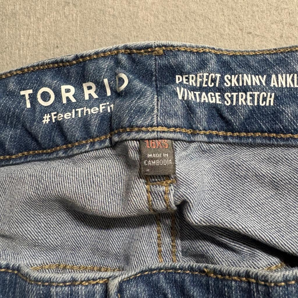 Torrid Perfect Skinny Ankle Jeans Womens 16XS Blue Denim Vintage Stretch Cropped