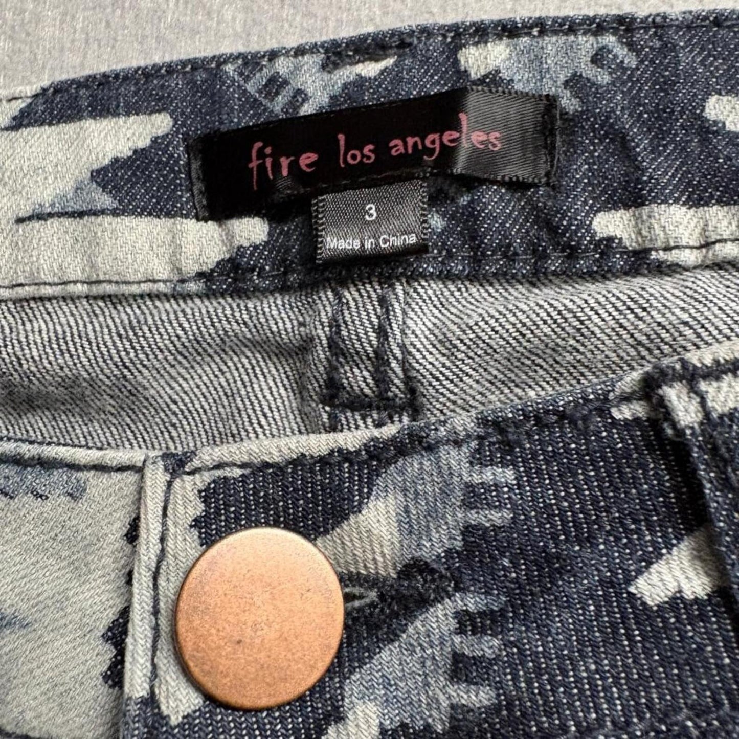 Fire Los Angeles Aztec Print Skinny Jeans Womens Size 3 Distressed Blue Denim