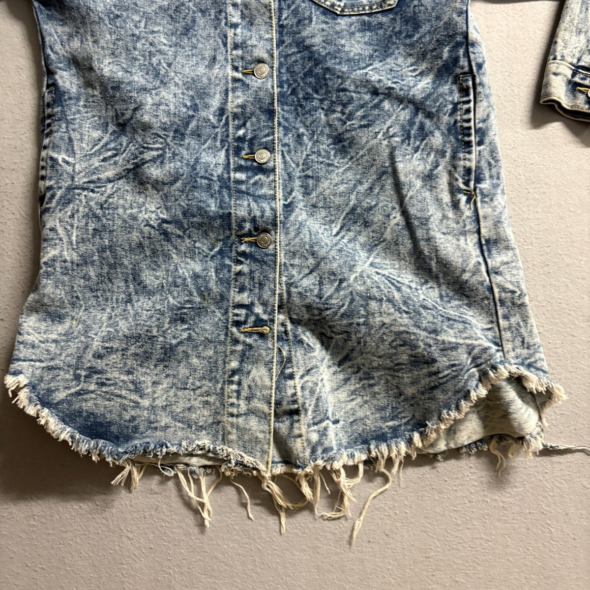 Thrill Jeans Denim Jacket Womens Small Acid Wash Distressed Hooded Shacket Coat
