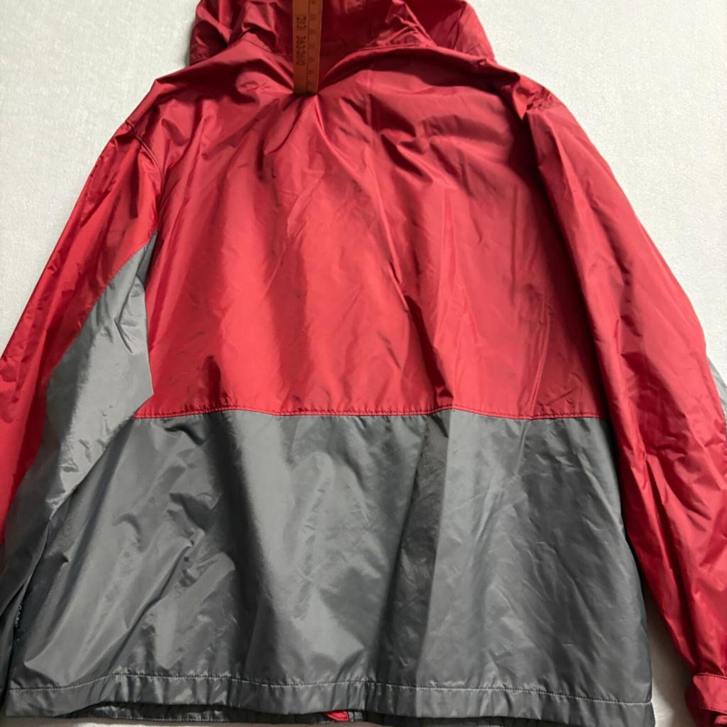 Cabelas 4Most Repel Rain Jacket Mens XL Red Gray Hooded Waterproof Windbreaker