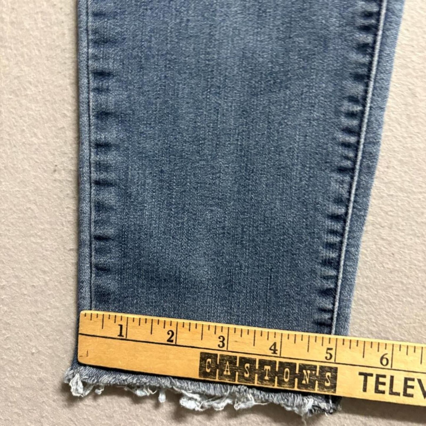 Democracy Ab Technology Skinny Jeans Womens Size 8 Blue Raw Hem Stretch Denim