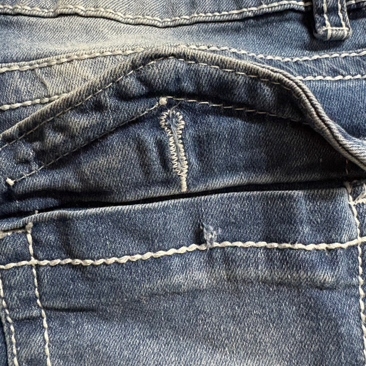 Madden Girl Womens Jeans Size 5 Blue Medium Wash Flared Thick White Stitch Denim