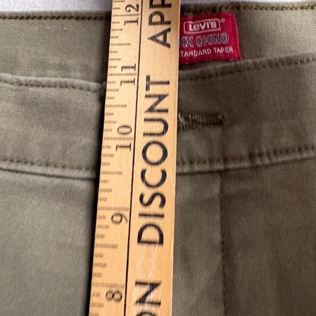 Levis XX Chino Standard Taper Pants Mens 32x30 Olive Green Stretch Twill